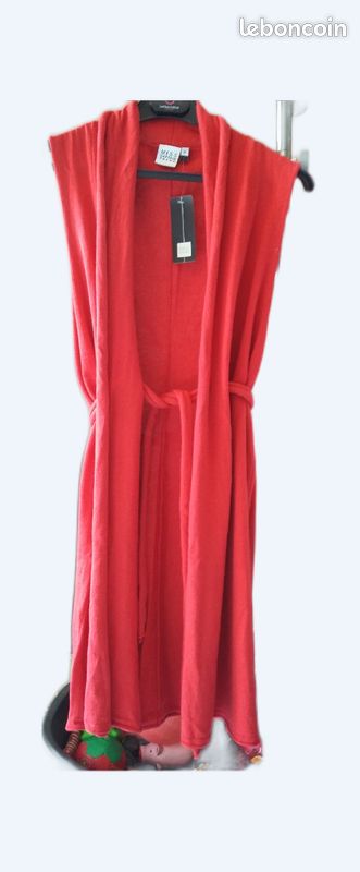 Cardigan sans manches (image 1)