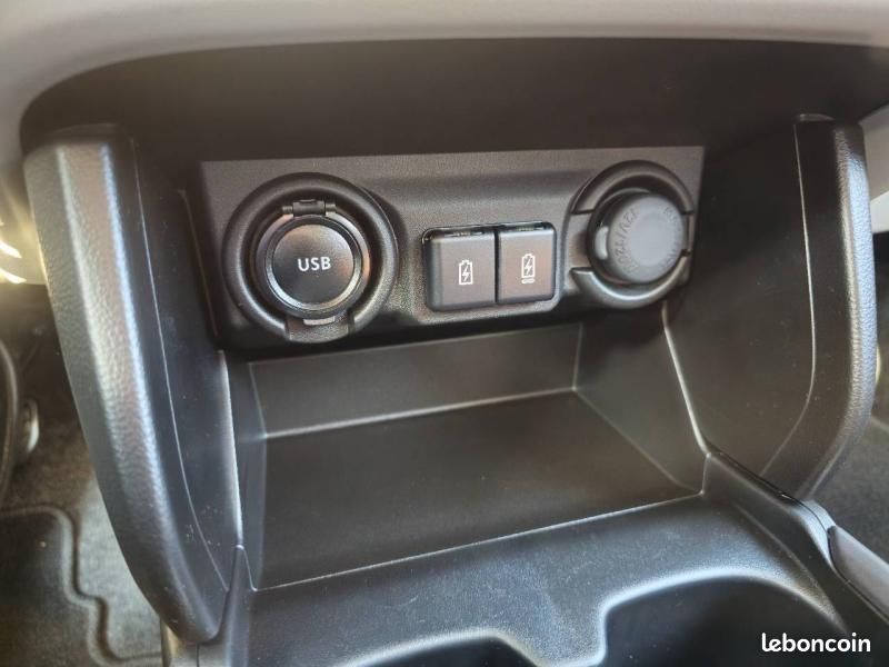 Suzuki Swift 1.2 Hybrid 83ch Privilège (image 20)