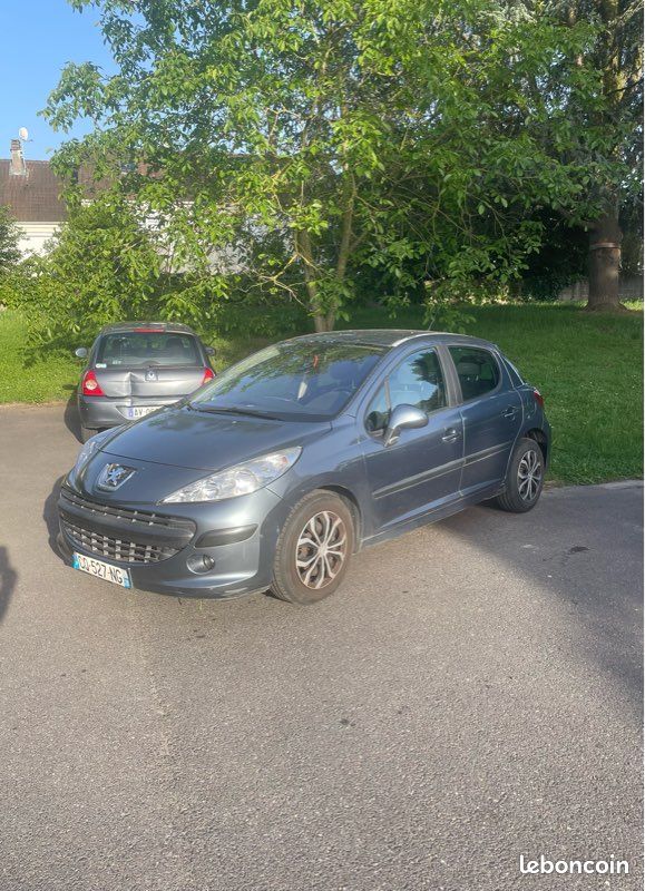 Peugeot 207 Trendy 1.4l 16v 90ch (image 1)