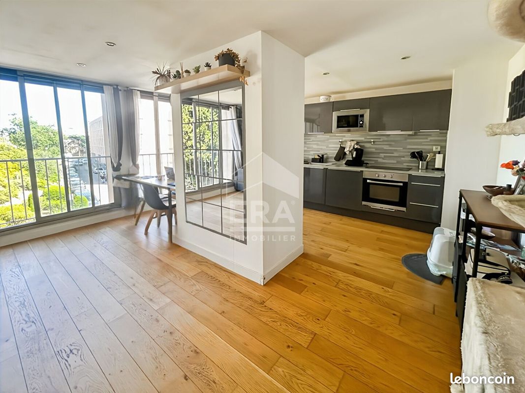Appartement 3 pièces 66 m² · à Marseille · 66 m² · 120 000 €