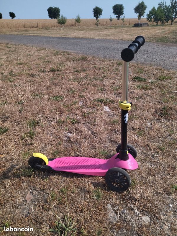 Trottinette enfant (image 1)