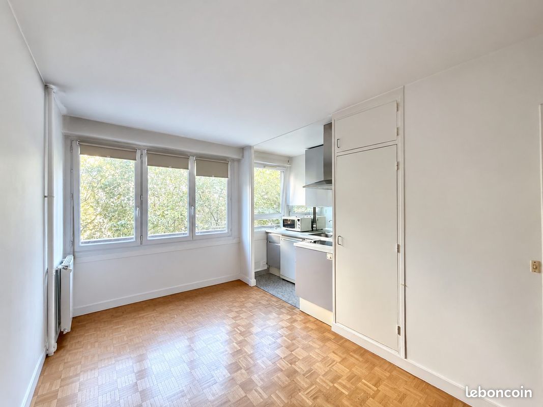 Appartement 1 pièce 22 m² · à Paris · 22 m² · 243 000 €