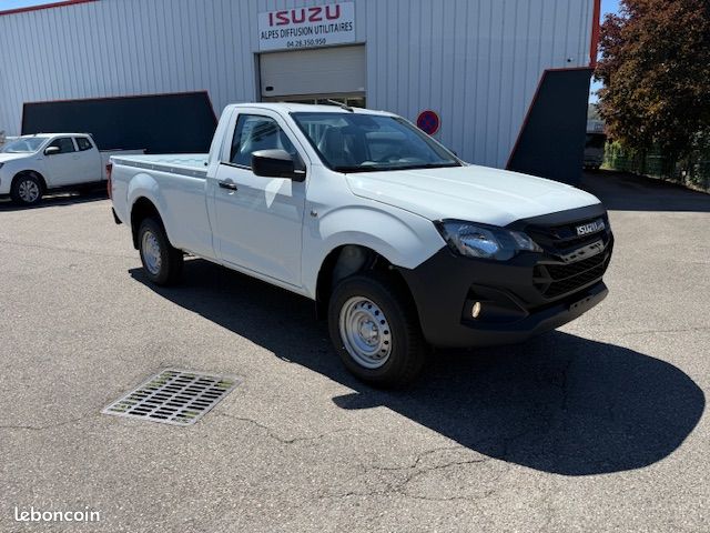 NEW ISUZU DMAX SINGLE B-STRONG 4X4 164cv Boite manuelle 30700 H.T (image 2)