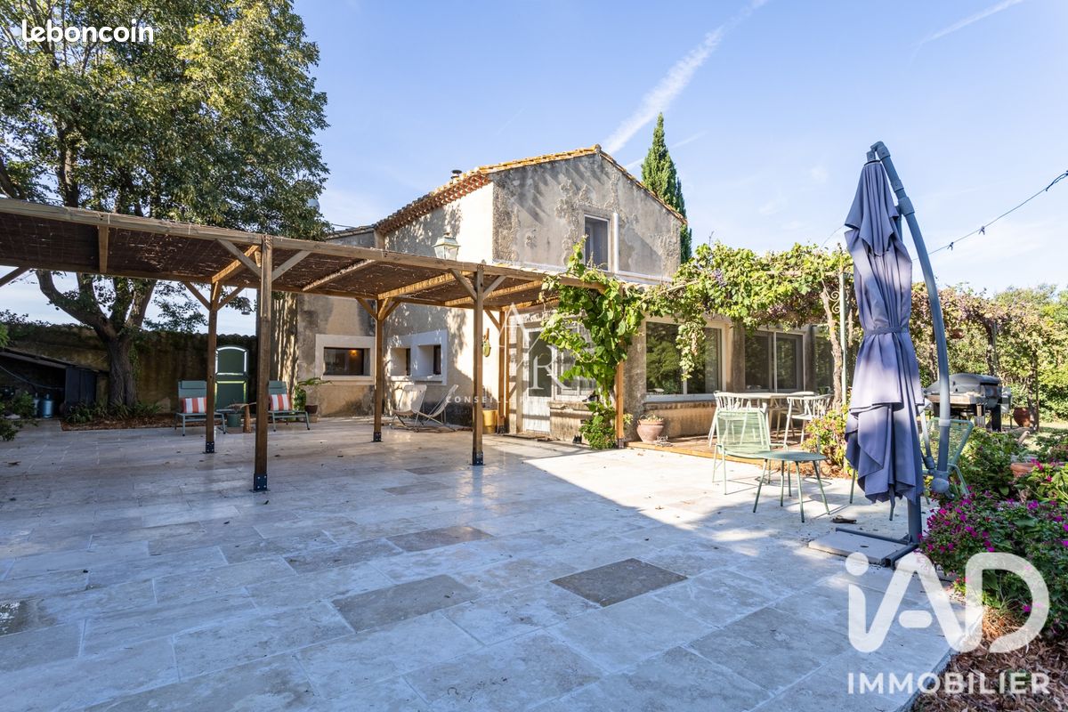 Maison 5 pièces 141 m² · à Arles · 141 m² · 495 000 €