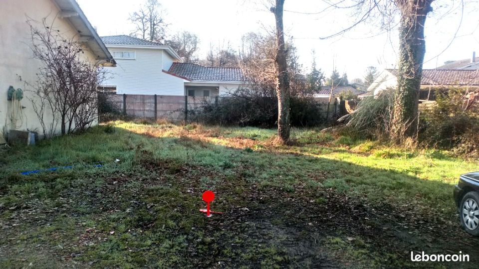 Terrain 582 m² · à Biganos · 169 000 €