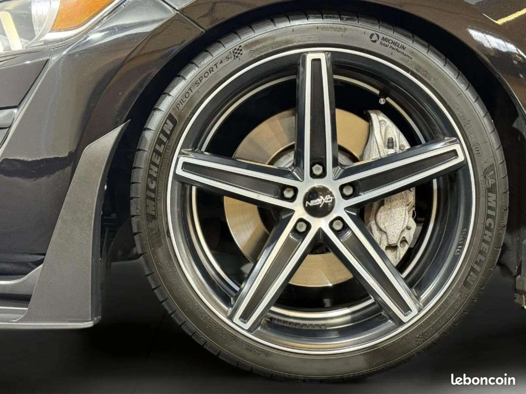 FORD Mustang GT Fastback 5.0 V8 * Performance Pack * Échappement à Clapets * Sièges Ventilés (image 9)