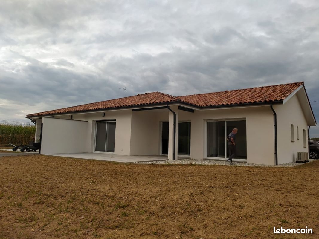 Maison 3 pièces 94 m² · à Saubrigues · 94 m² · 1 100 €/mois