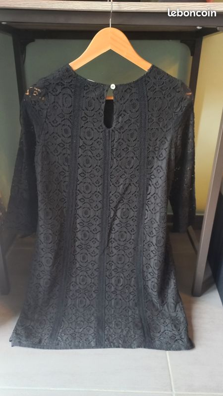 Robe dentelle Sézane (image 2)