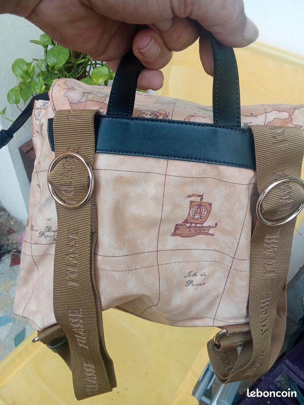 Sac a dos 1 ère classe alviero martini
#Rentréescolairefille (image 8)