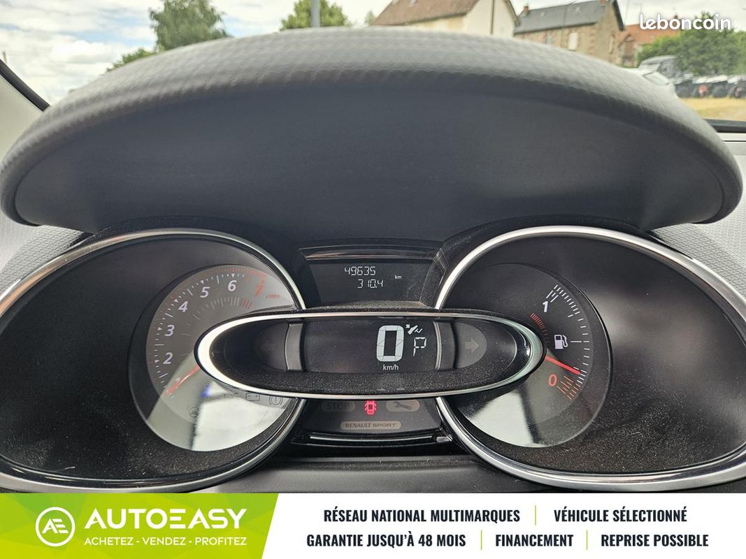 Renault Clio IV RS 1.6 220 TROPHY EDC 6 RS18 AKRAPOVIC (image 13)