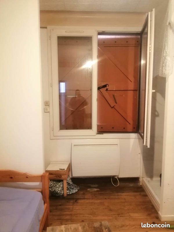 Appartement 1 pièce 18 m² · à Caussade · 18 m² · 300 €/mois