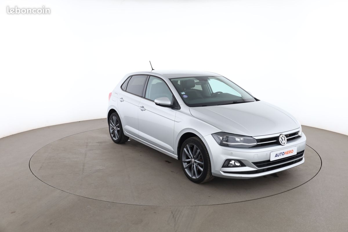 Volkswagen Polo 1.0 TSI Carat Exclusive DSG7 115 ch (image 4)