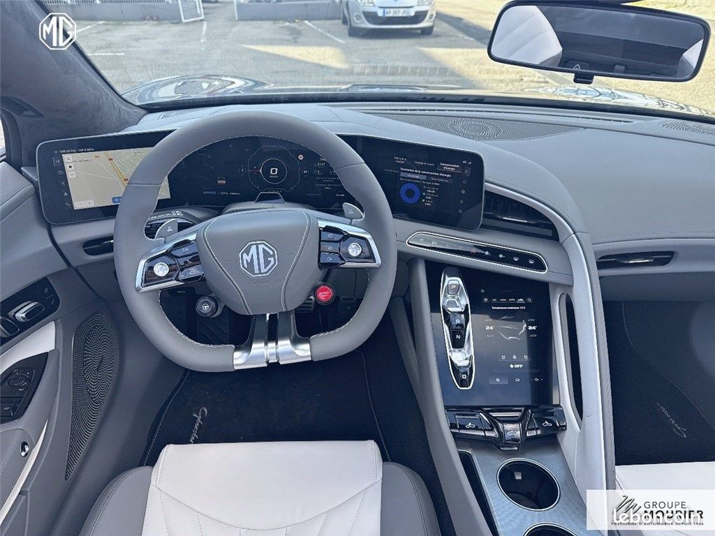 MG cyberster 77KWH - 250 KW 2WD (image 6)