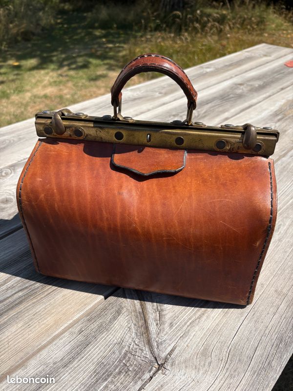 Valise Et Sacoche Vintage En Cuir Marron - Années 70 - 68x49 Cm - Excellent état