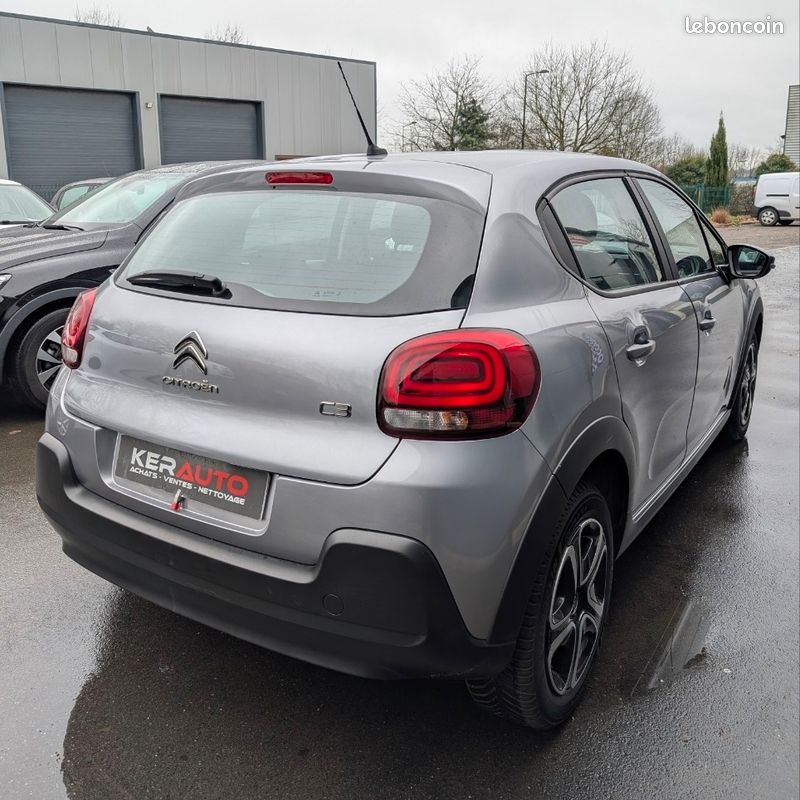 Citroën C3 Bluehdi 100 Feel Pack (image 2)