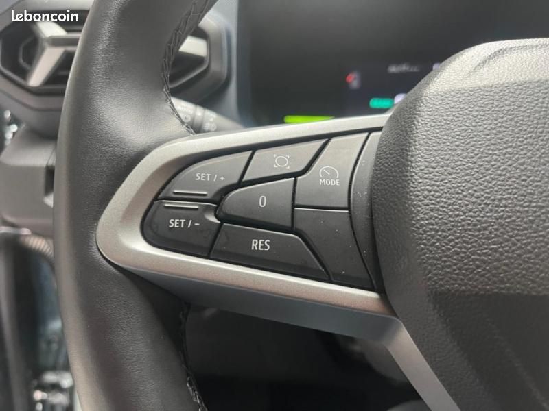 Dacia Duster 1.6 hybrid 140ch Journey (image 21)