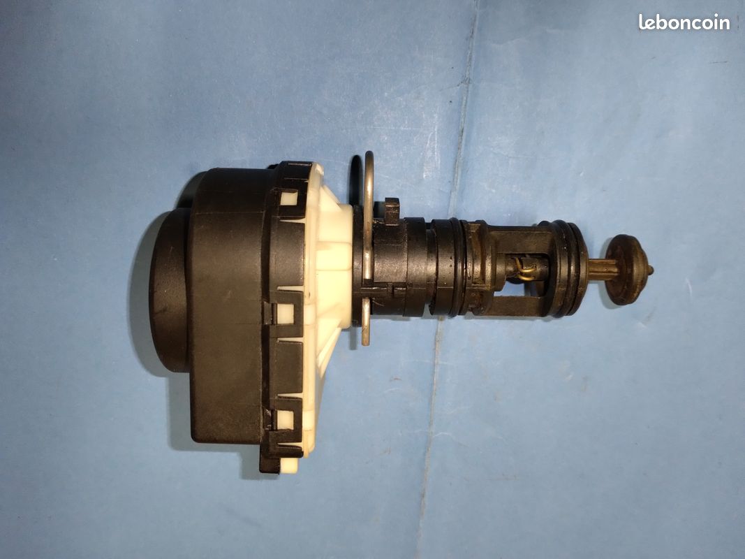 61302483-01/CM - : Moteur de vanne 3 voies - CHAFFOTEAUX : 61302483-01