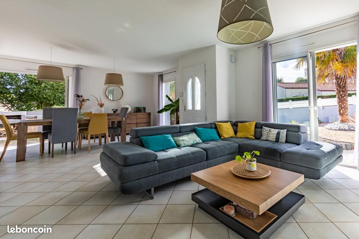 Maison 6 pièces 126 m² · à Gorges · 126 m² · 367 500 €