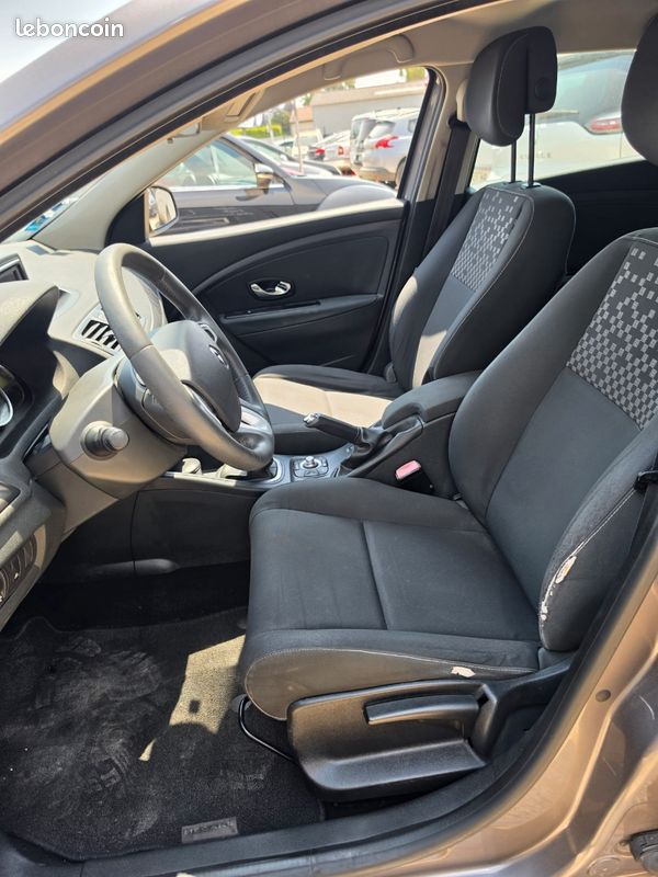 Renault megane III sw 1.5 dci 90 (image 4)