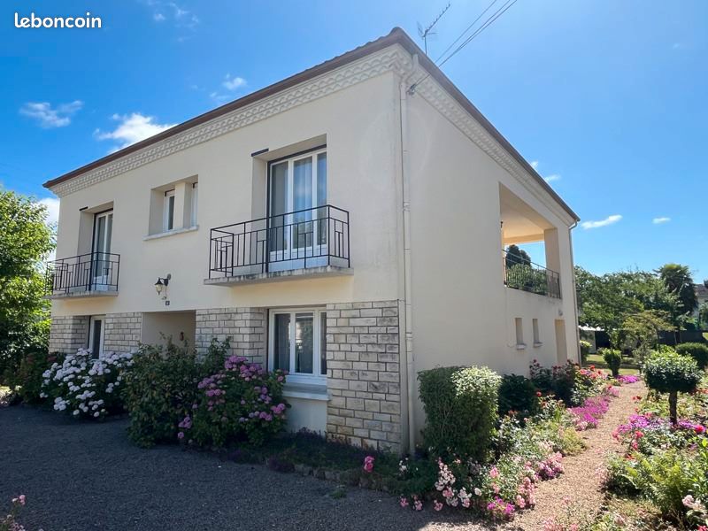 Maison 5 pièces 173 m² · à Thiviers · 173 m² · 192 240 €