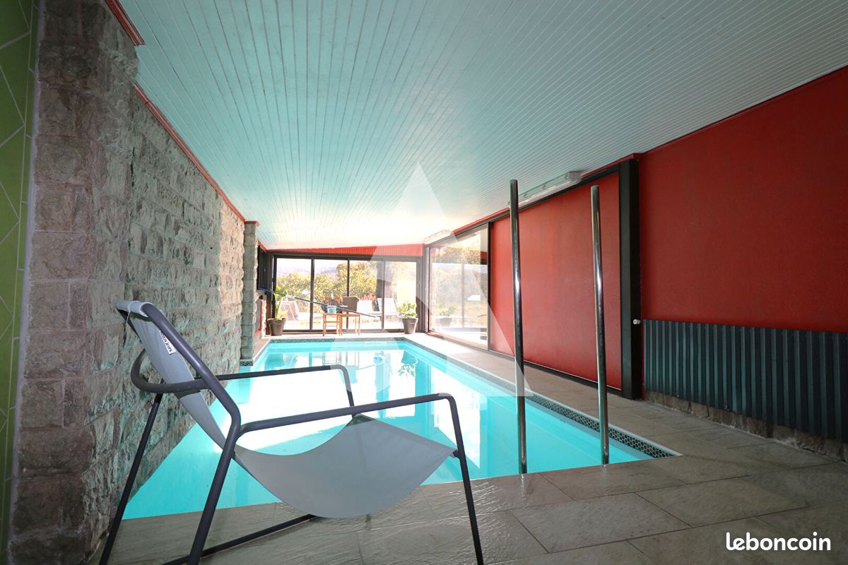 Maison 9 pièces 439 m² · à Lourdes · 439 m² · 424 000 €