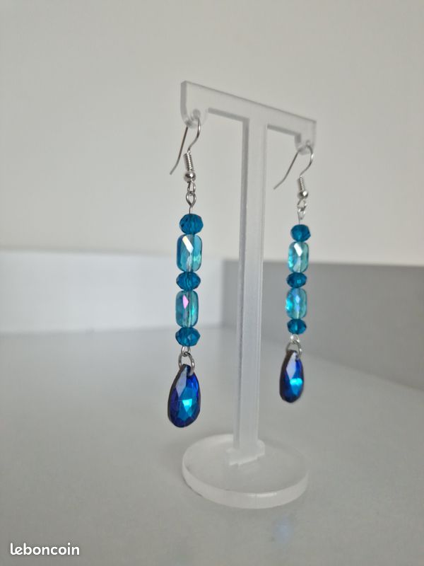 Collier ancien perles de verre et nacrées ton bleu gris - France