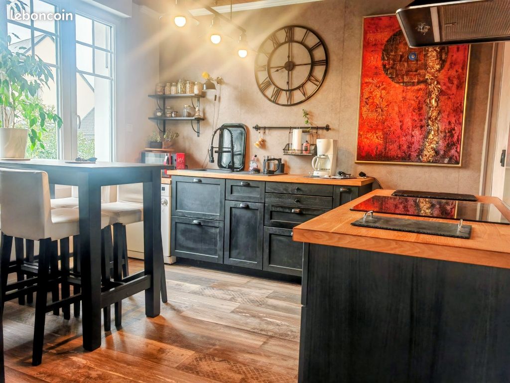 Maison 7 pièces 160 m² · à Castine-en-Plaine · 160 m² · 393 000 €