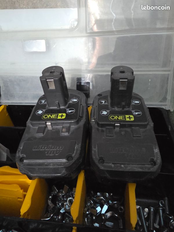 Lot de 2 Batteries Lithium officielle Ryobi 18V one+ 1.3 Ah (image 1)