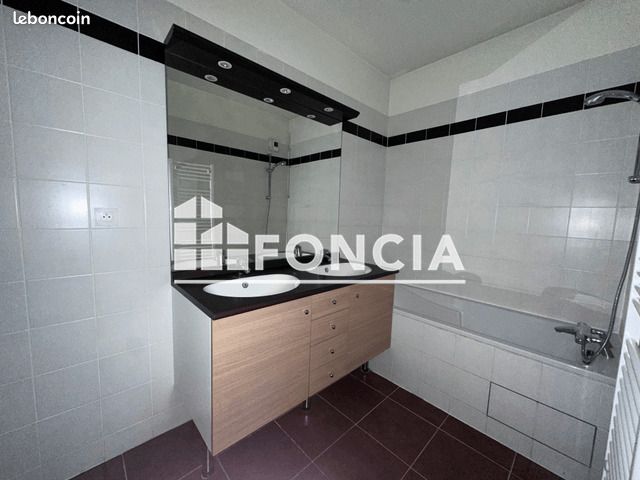 Appartement a louer herouville-saint-clair - 4 pièce(s) - 104 m2 - Surfyn