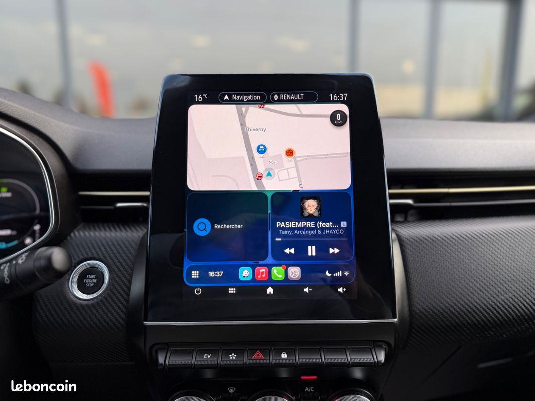 RENAULT CLIO V E-Tech full hybrid 145ch Engineered 1ERE MAIN BOITE AUTO COCKPIT CARPLAY CAMERA AUCUN FRAIS (image 19)