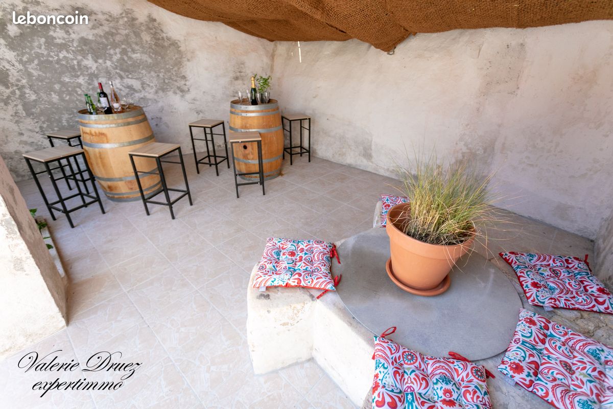Maison 8 pièces 221 m² · à Marennes-Hiers-Brouage · 221 m² · 472 400 €