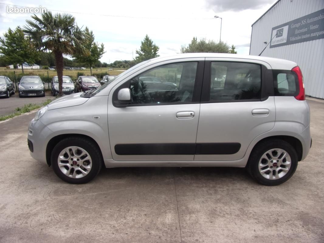 Fiat Panda SERIE 2 1.2 69 ch Lounge (image 5)