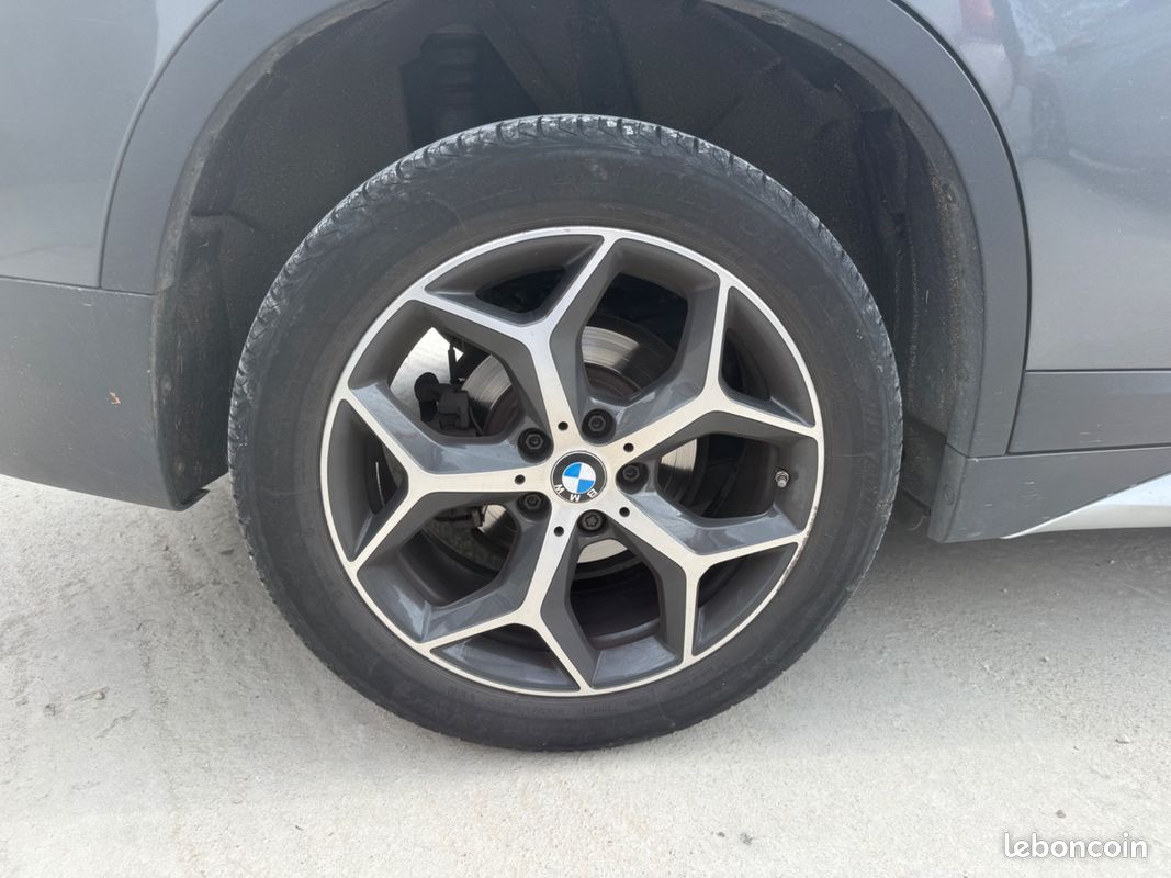 Bmw x1 1.8i 140 ch xline sdrive bva camera / sieges chauff / hayon elec (image 20)