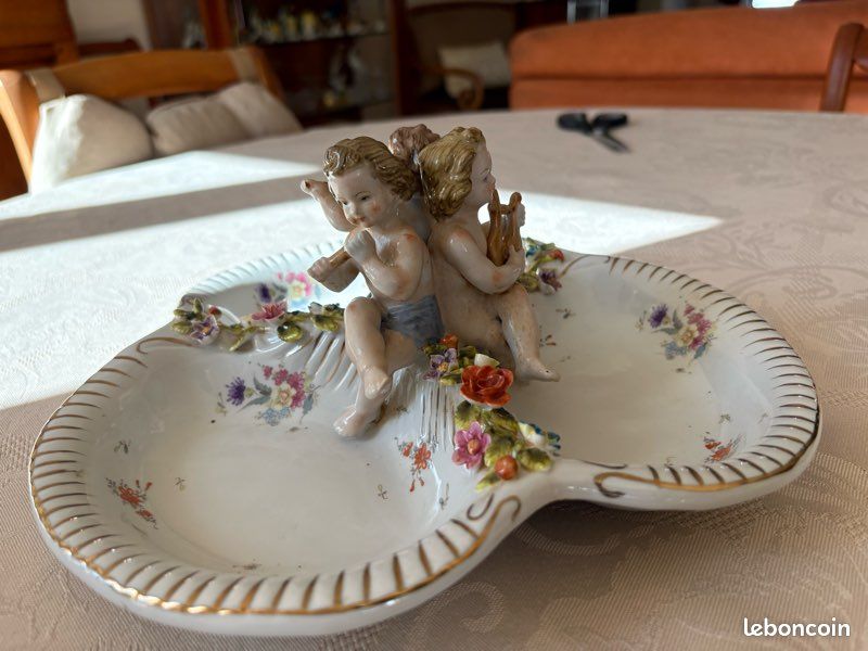 Serviteur porcelaine de saxe (image 3)