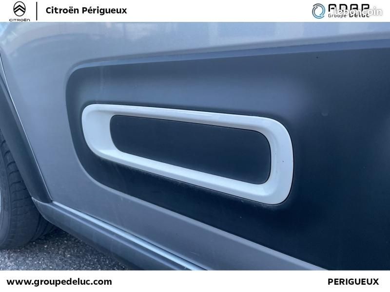Citroen C3 1.2 PureTech 83ch S&S Shine Pack 123g (image 17)