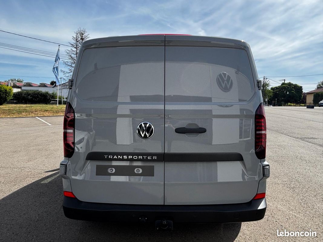 Volkswagen utilitaires transporter van l1h1 2.0 tdi 150 bva8 business (image 5)