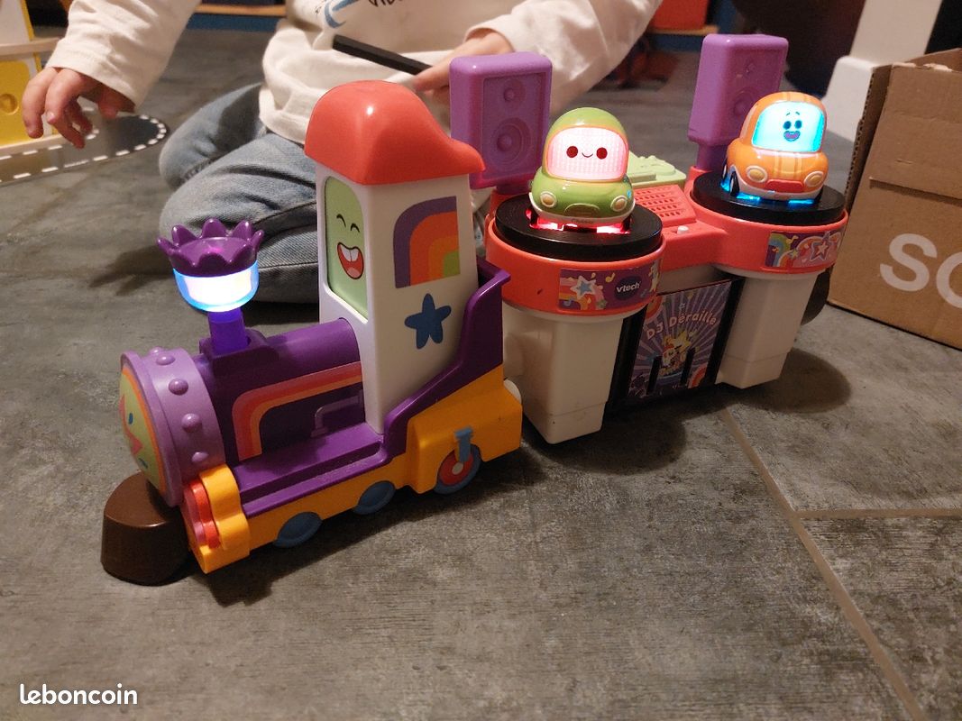 Train tututmobile DJ (image 1)