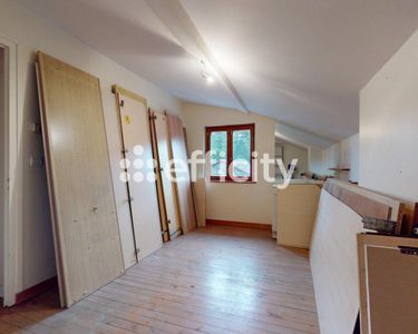 Maison 700 000 € - 333 m²
