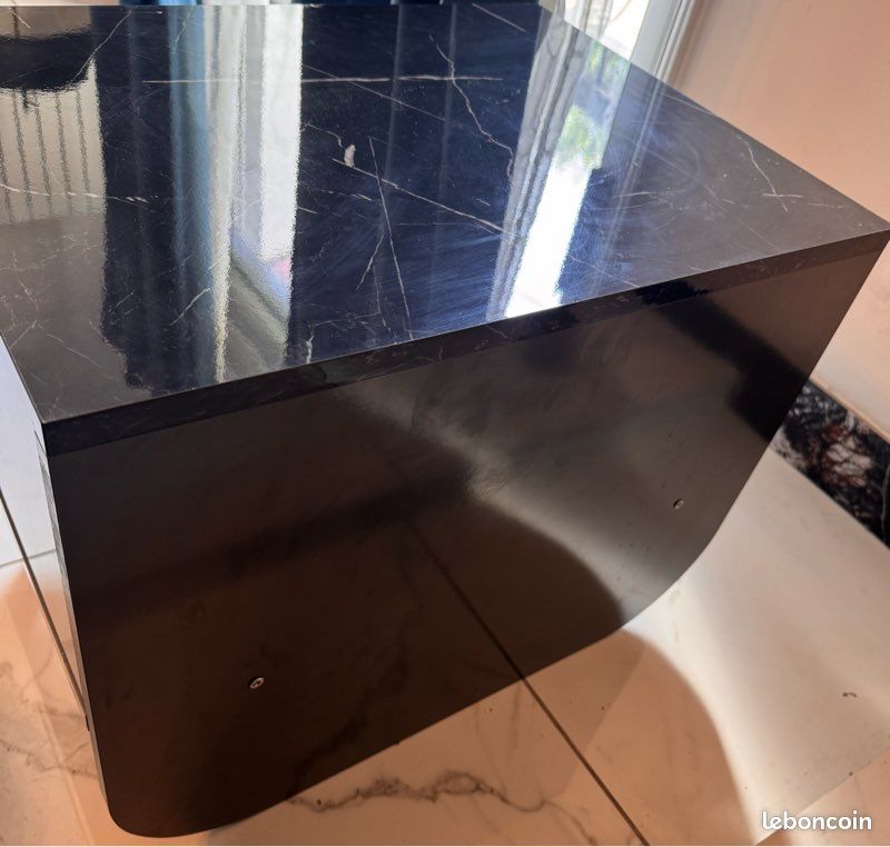 Table de chevet / table d’appoint (Très bon état) (image 6)