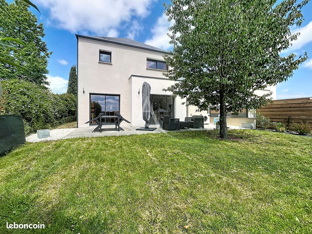 Maison 5 pièces 114 m² · à Ombrée d'Anjou · 114 m² · 242 500 €