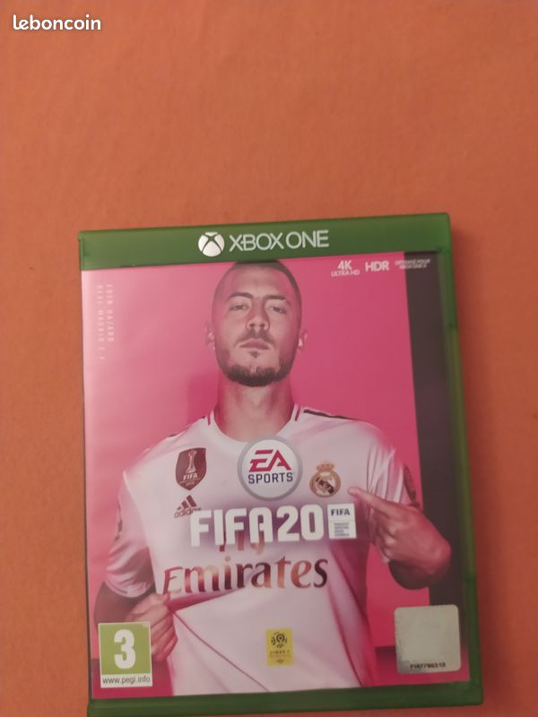 Vend Fifa 20 xbox one - format CD (image 1)