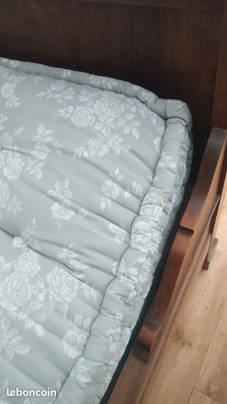 Lit bateau+sommier et matelas tapissier (image 3)