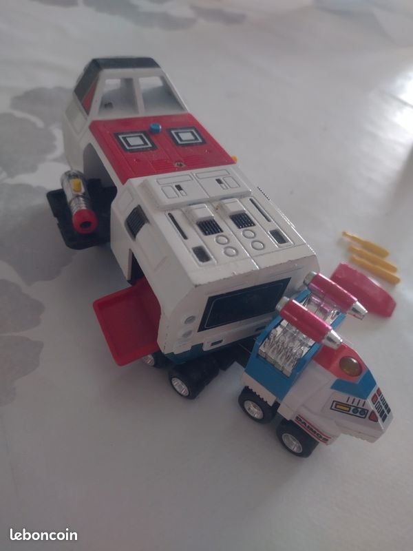 664698_5