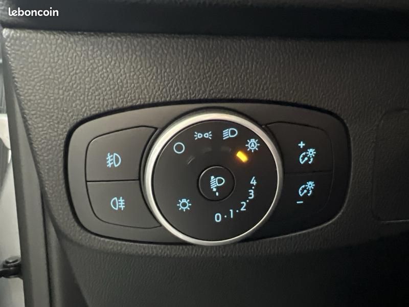 Ford Focus 1.0 Flexifuel mHEV 125ch Titanium X Business (image 8)