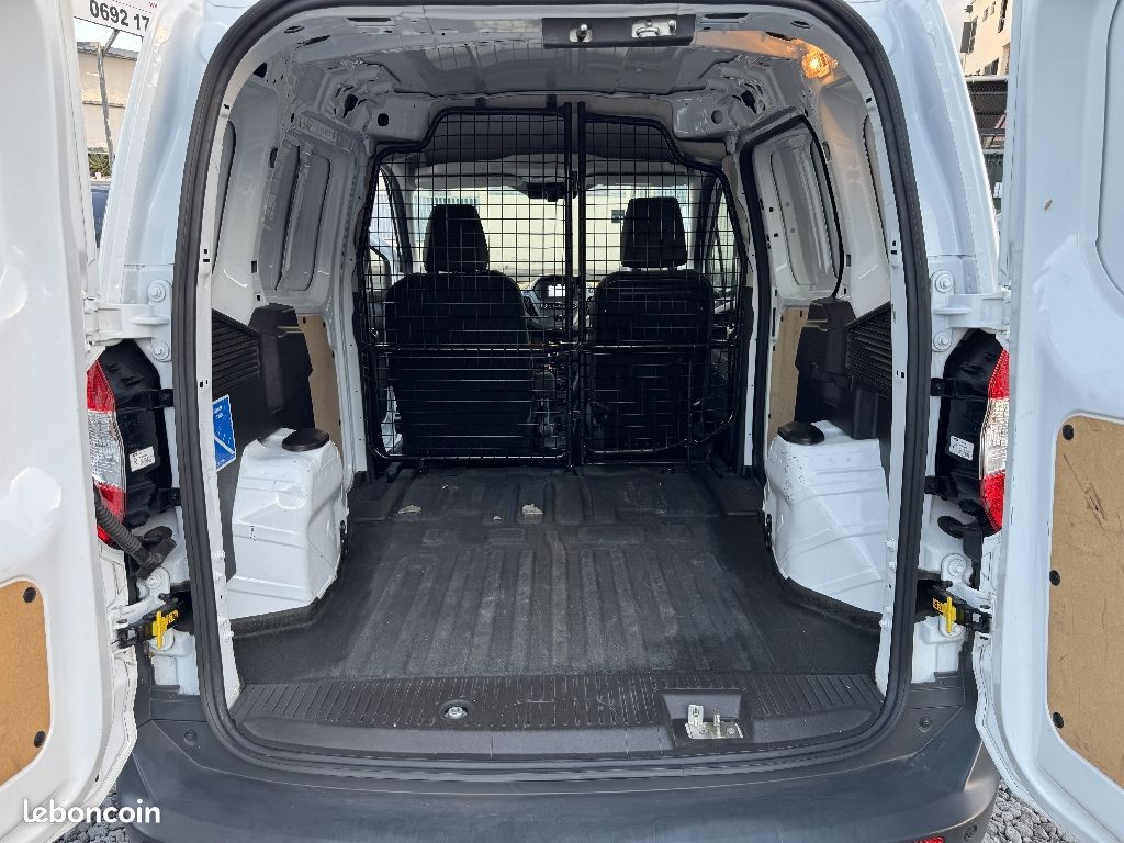 Ford transit courier FOURGON FGN 1.5 ECOBLUE 75 (image 10)