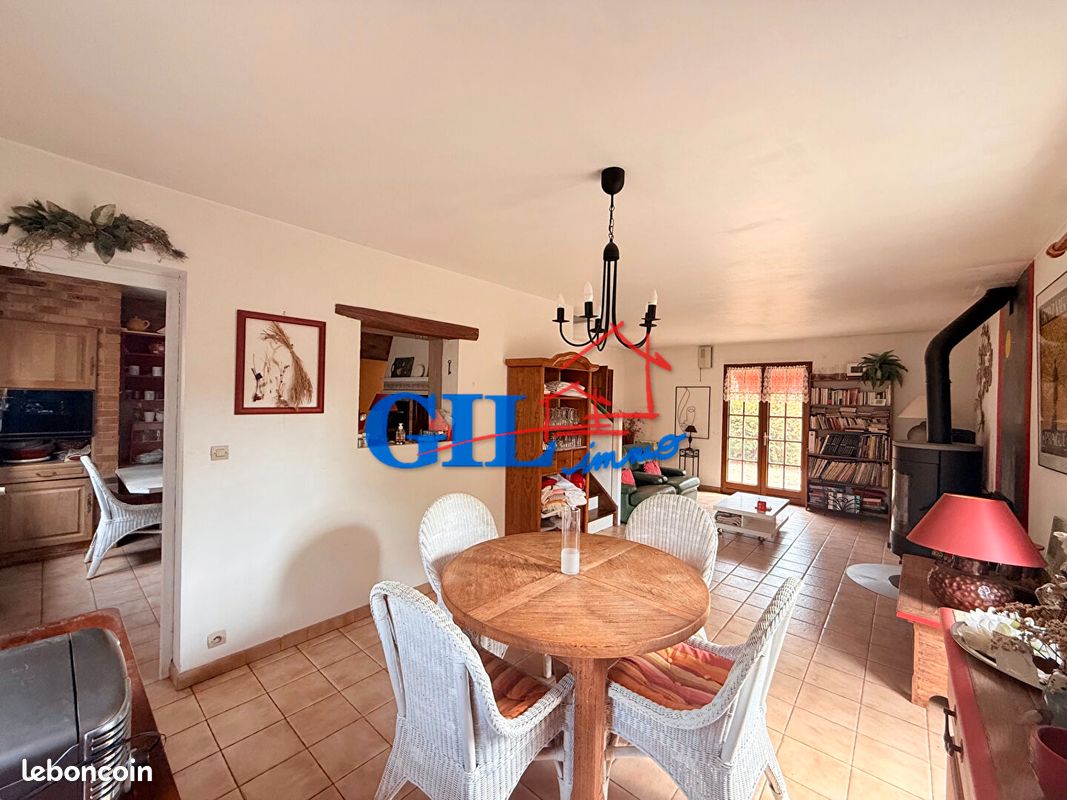 Maison 6 pièces 107 m² · à Savigny-le-Temple · 107 m² · 328 000 €