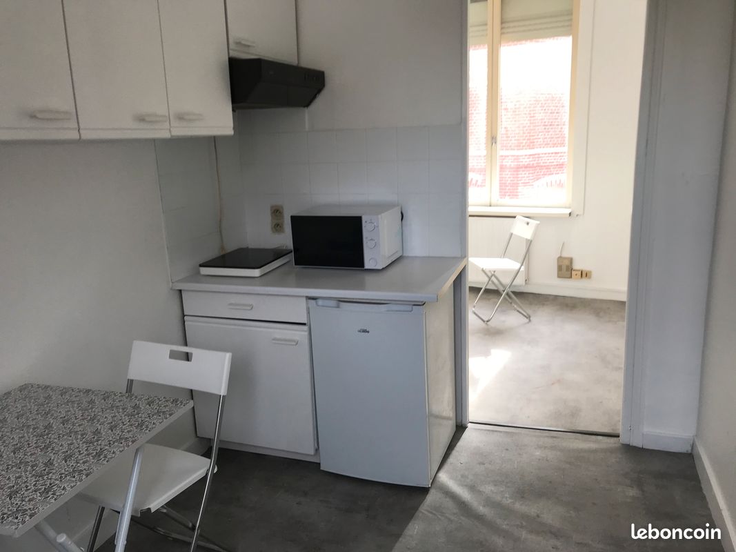 Appartement 1 pièce(s) 24 m²à louer Lille