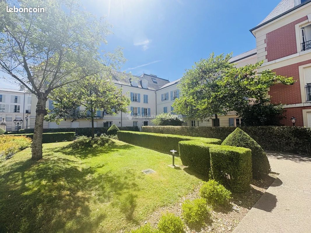 Appartement 6 pièces 193 m² · à Serris · 193 m² · 959 000 €