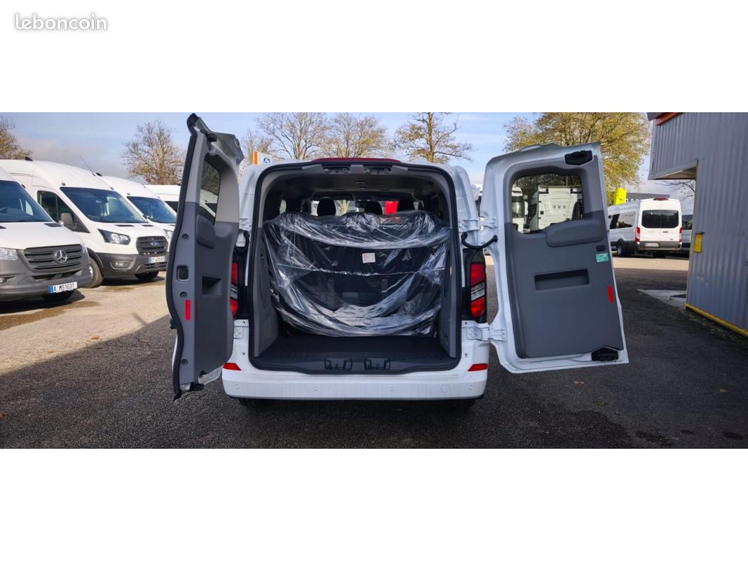 FORD TRANSIT CUSTOM KOMBI Kombi Custom 2.0 EcoBlue - 170 - BVA KOMBI CUSTOM 320 L1 Limited (image 5)