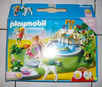 Playmobil 5444 Fairies Ile des fées avec fontaine de pierres précieuses